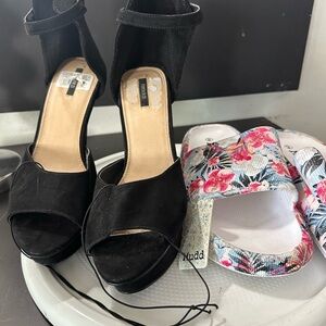 🆕Bundle of 2 Pairs of Shoes